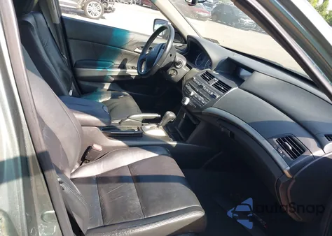 2009 Honda Accord 2.4 Ex-L from USA, damaged, VIN 1HGCP26869A119813